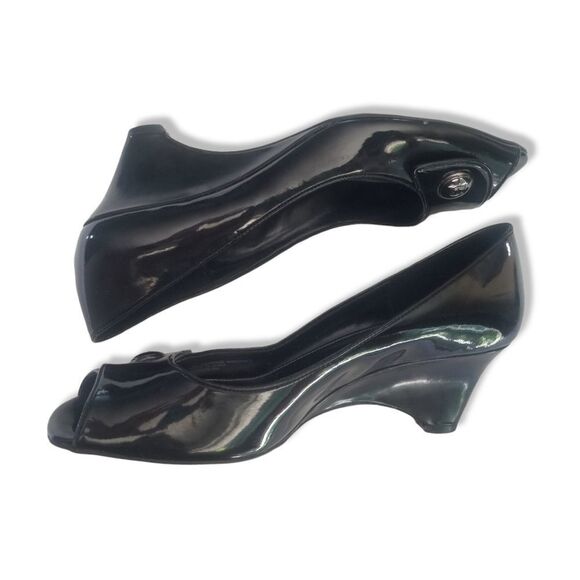 ⭐️ Etienne Aigner Patent Leather Wedge Heel Peep-Toe sz 8 - Picture 8 of 13